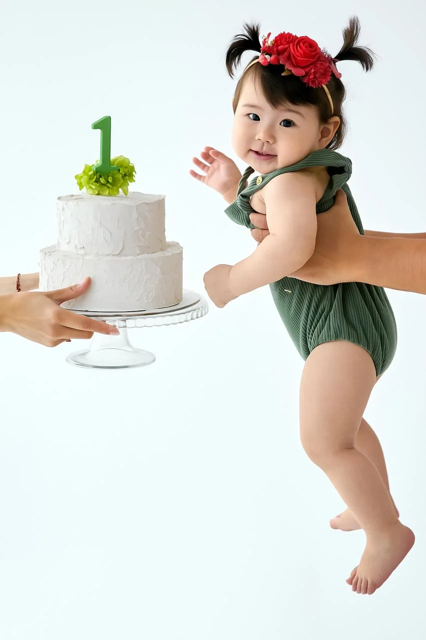 Фотосессия 1 годик в студии Fotoidea