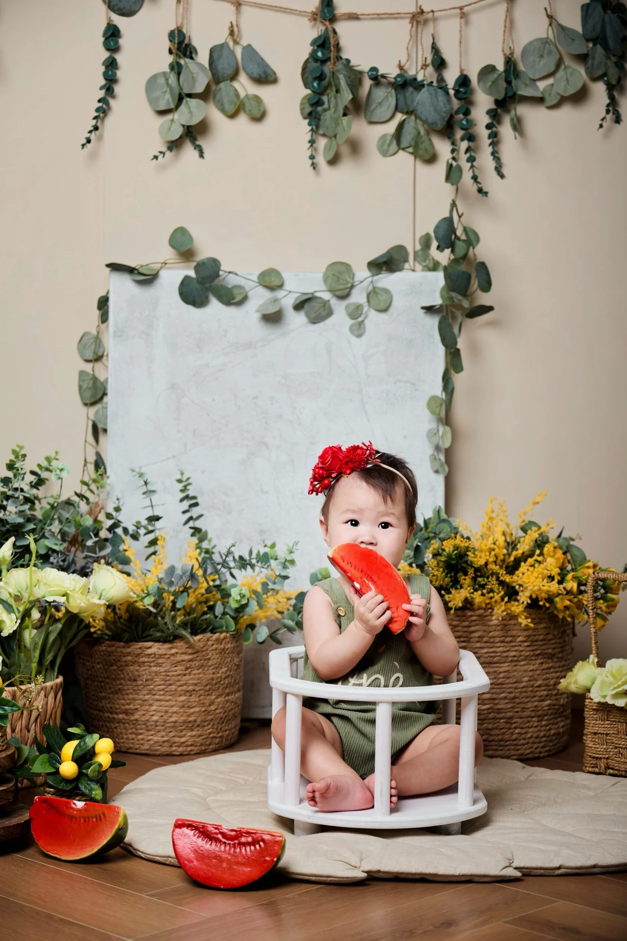 Фотосессия 1 годик в студии Fotoidea