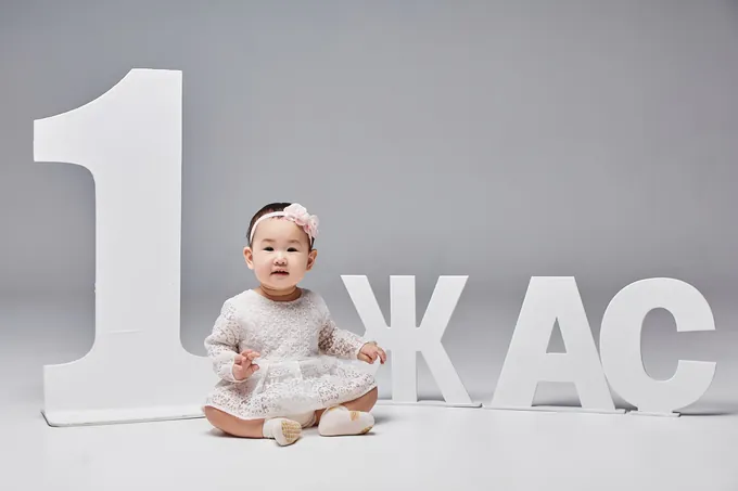 Фотосессия 1 годик в студии Fotoidea
